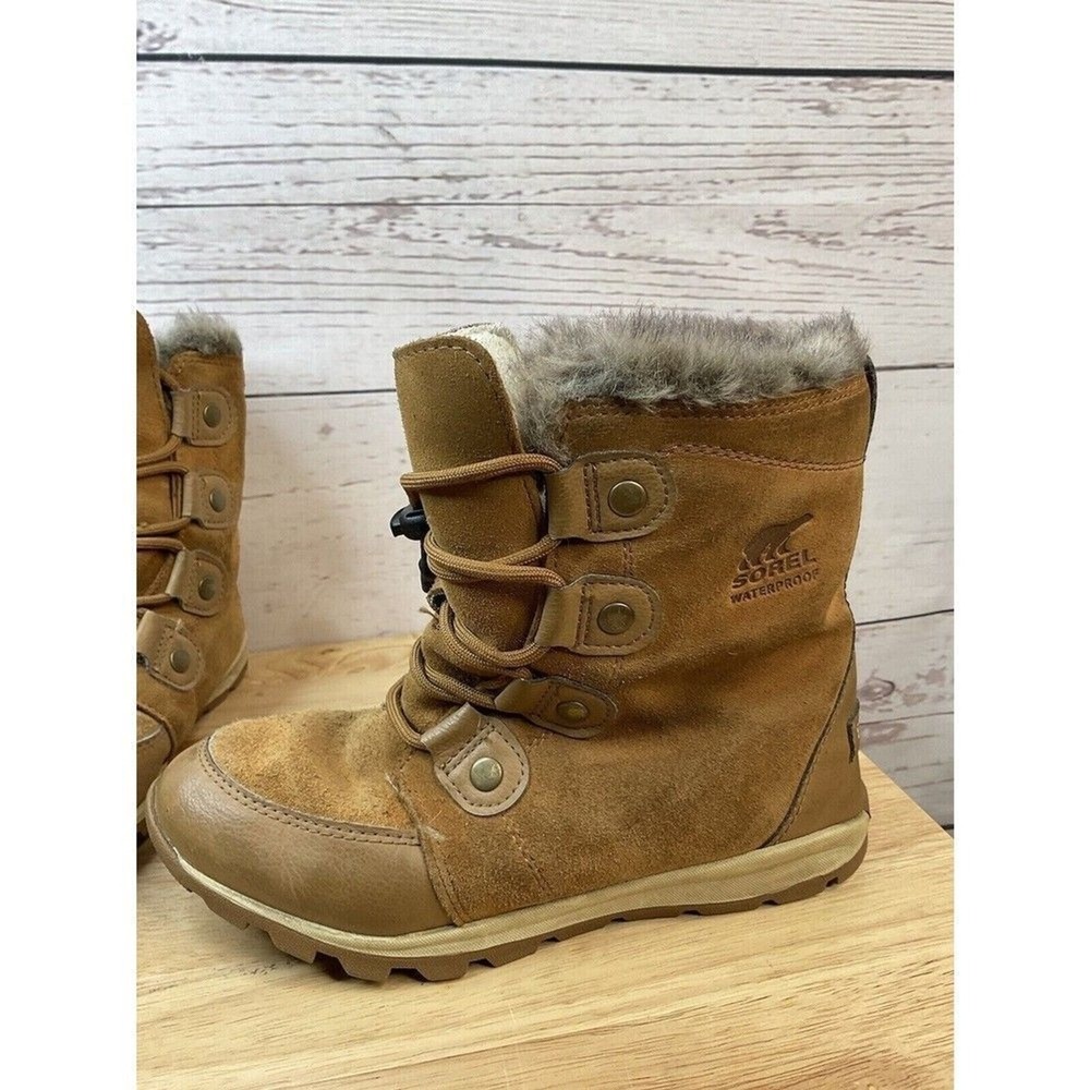 Sorel Natural Tan Whitney Snow Boots Youth Girls Size 3 China Suede/Leather